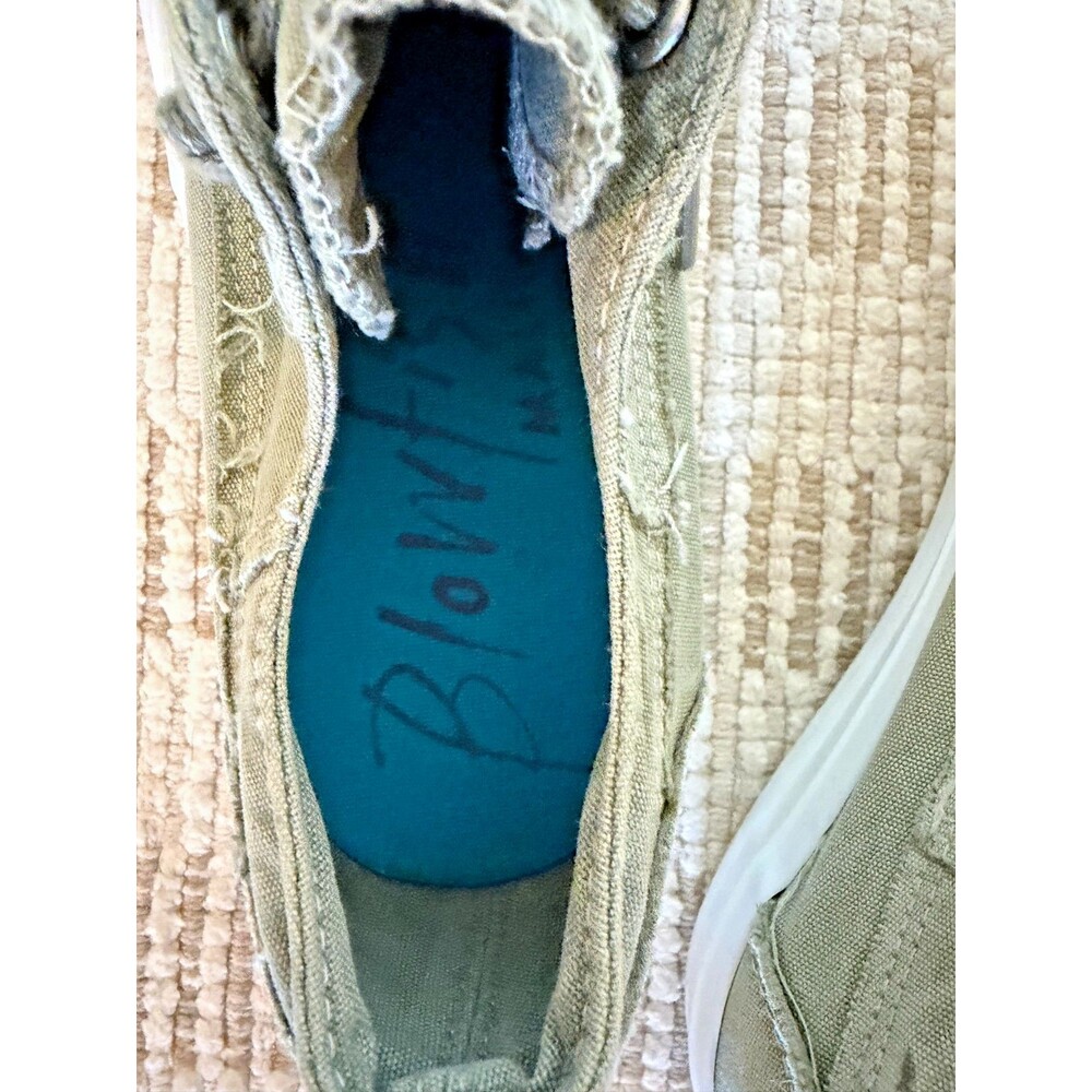 Blowfish Malibu sage green Low Top Lace-Up Sneakers with Blue Sole, size 8.5 - Picture 5 of 11
